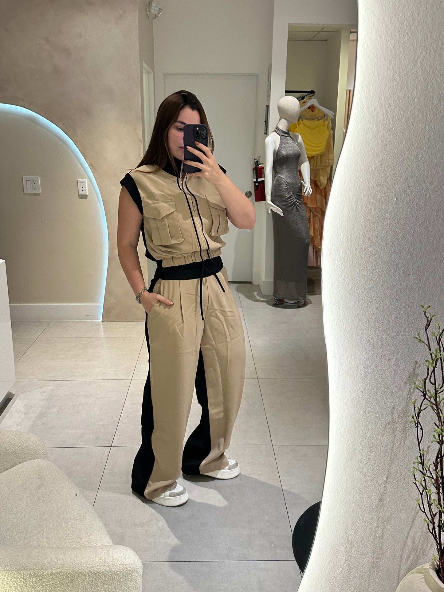 Brown Set two pieces