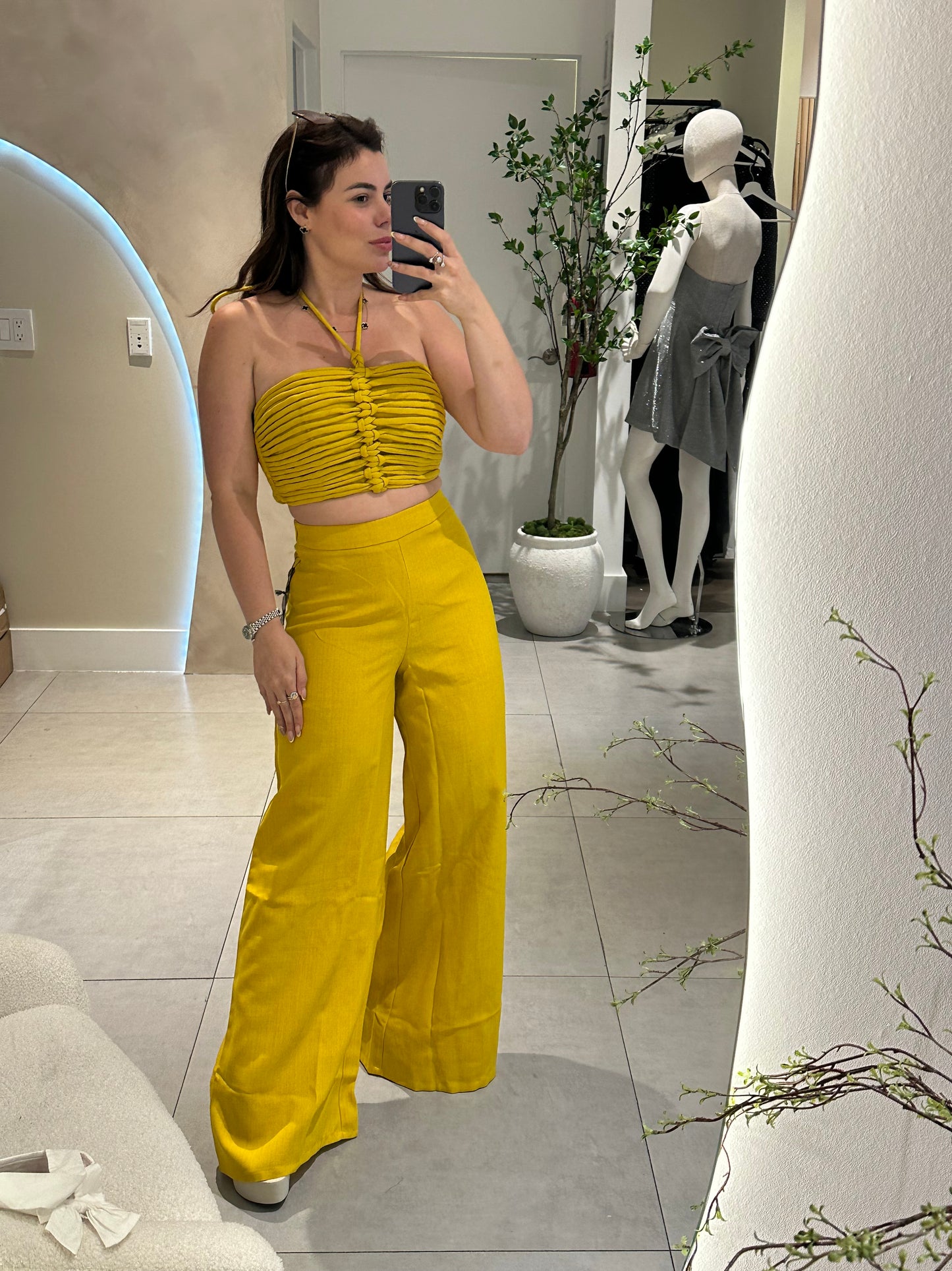 Naila set