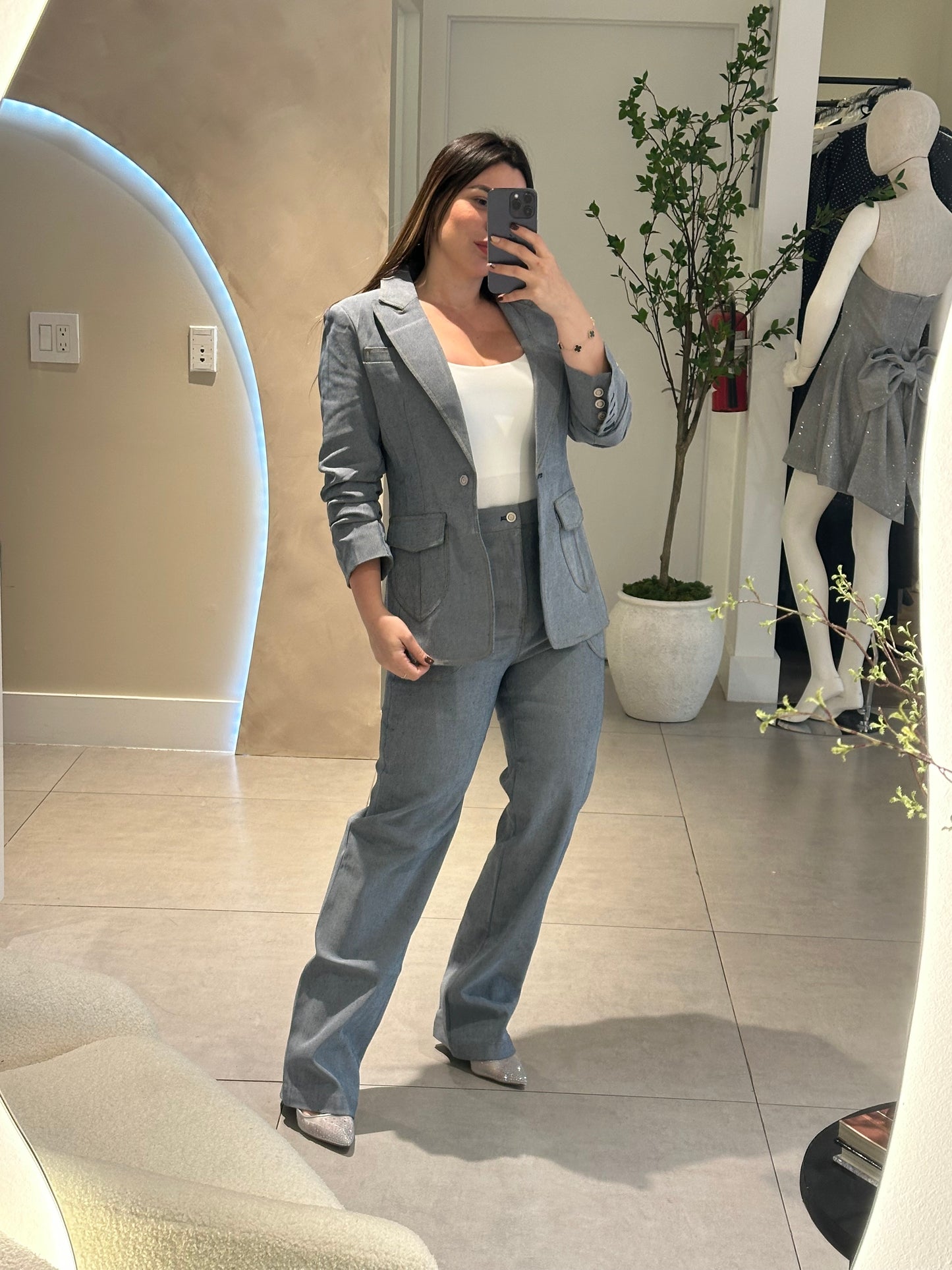Manuela Blazer set