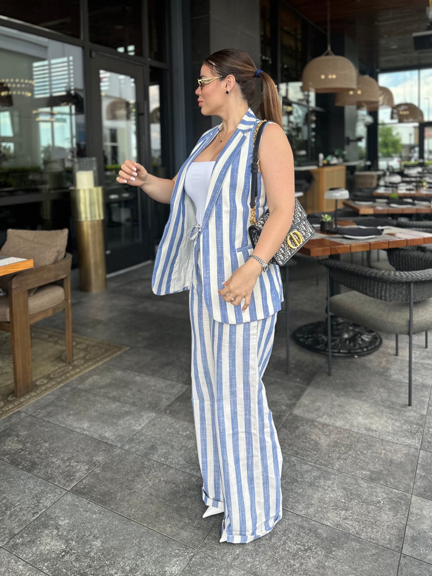 Sara Blue vest set