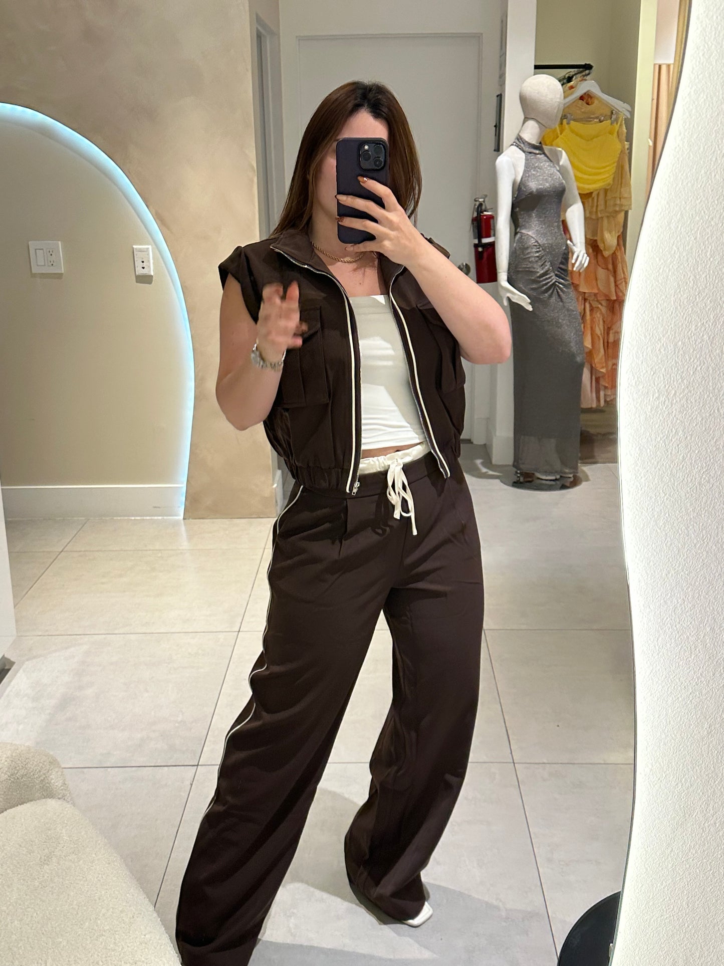 Brown Set two pieces