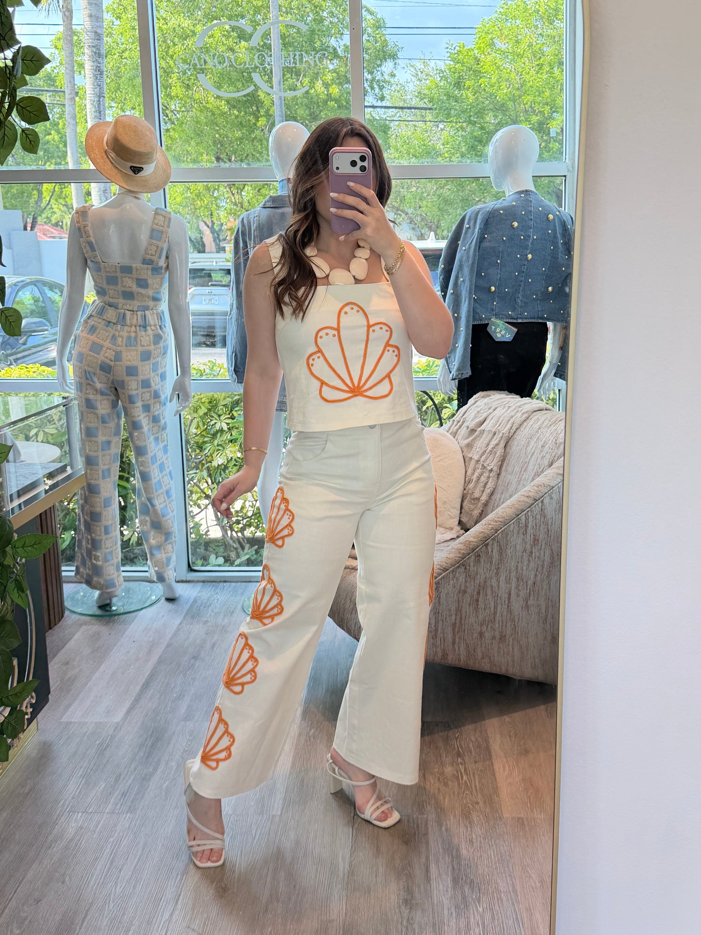 Ariel set