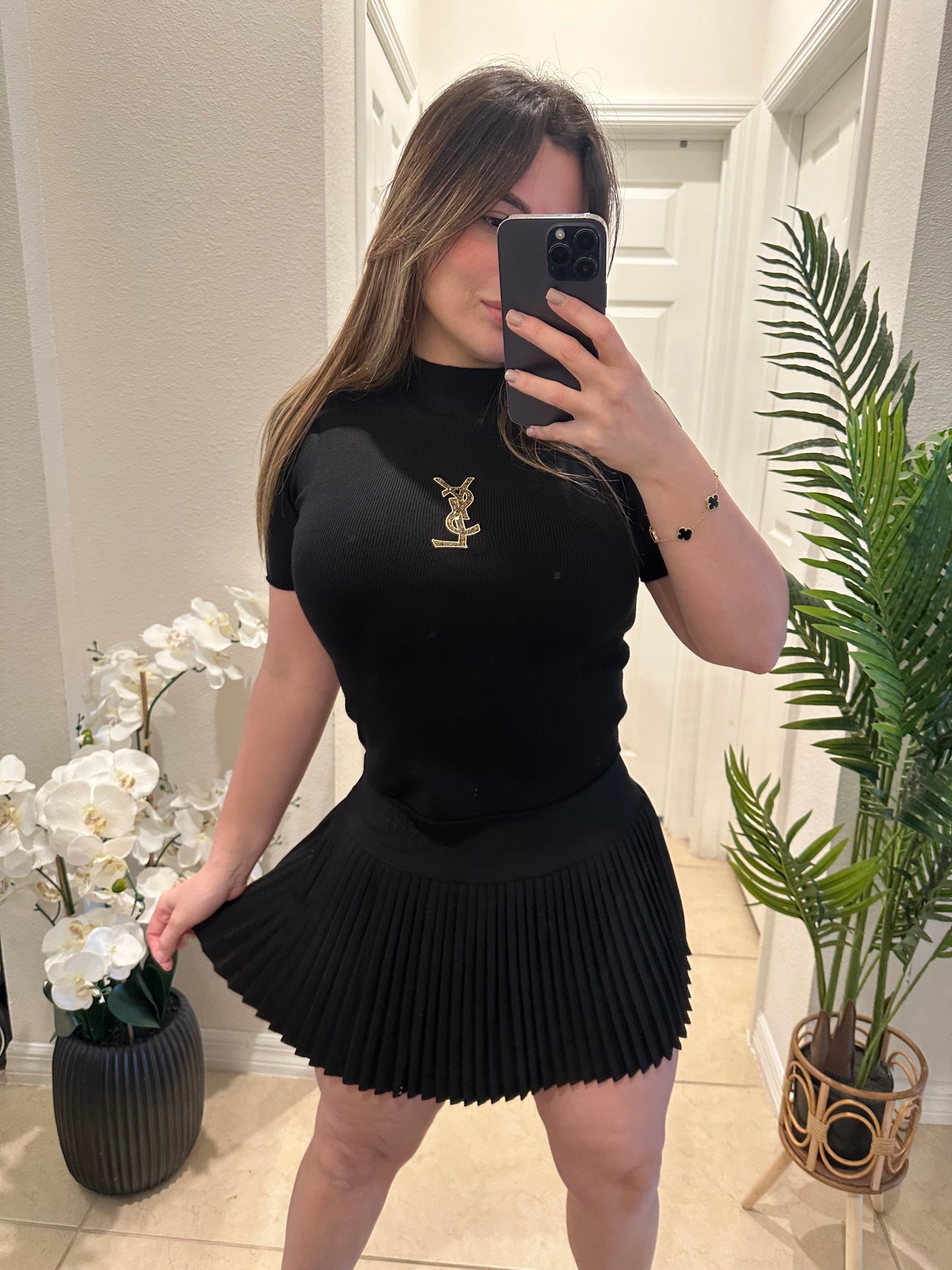 Mía mía side