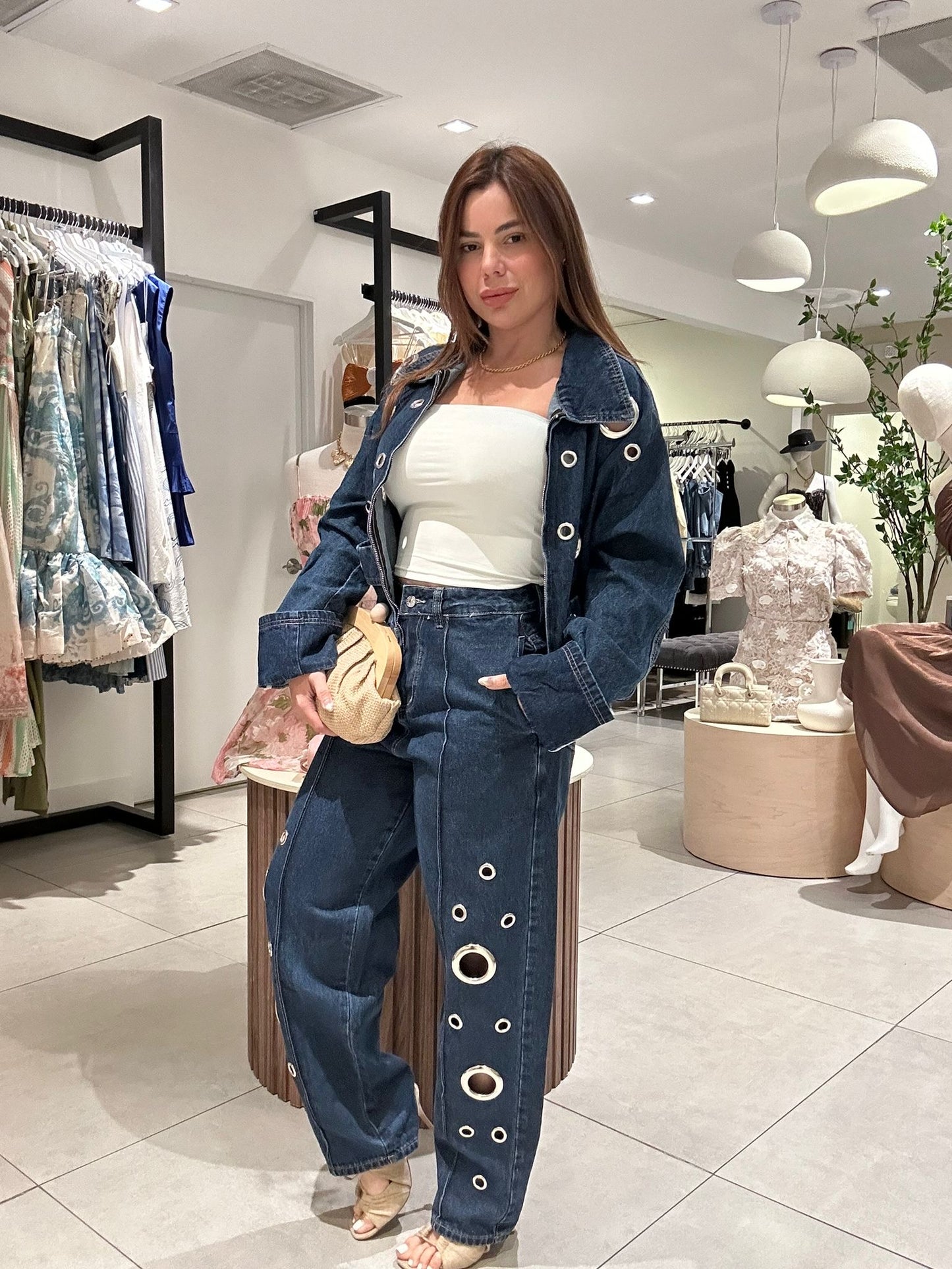 Aro Jeans