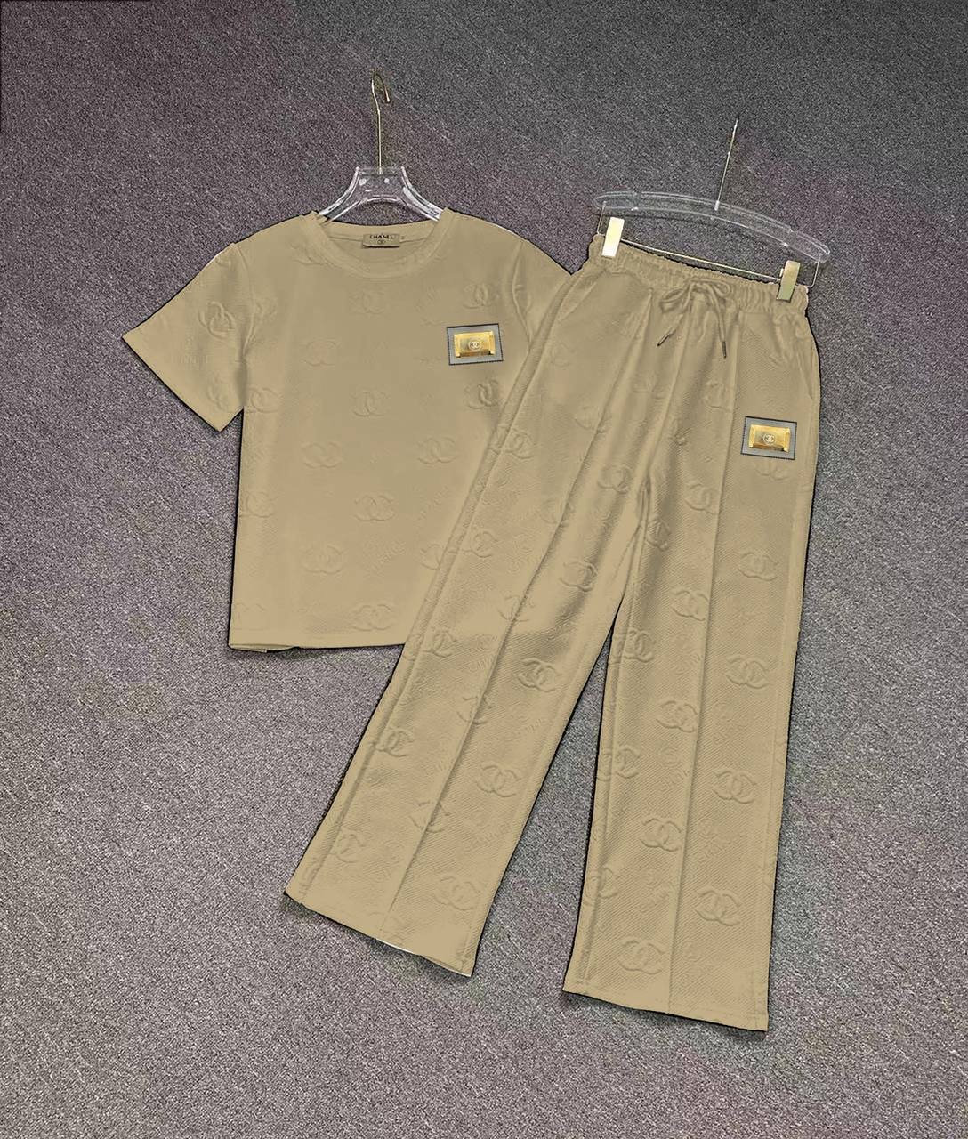 Chanel Comfy set two color