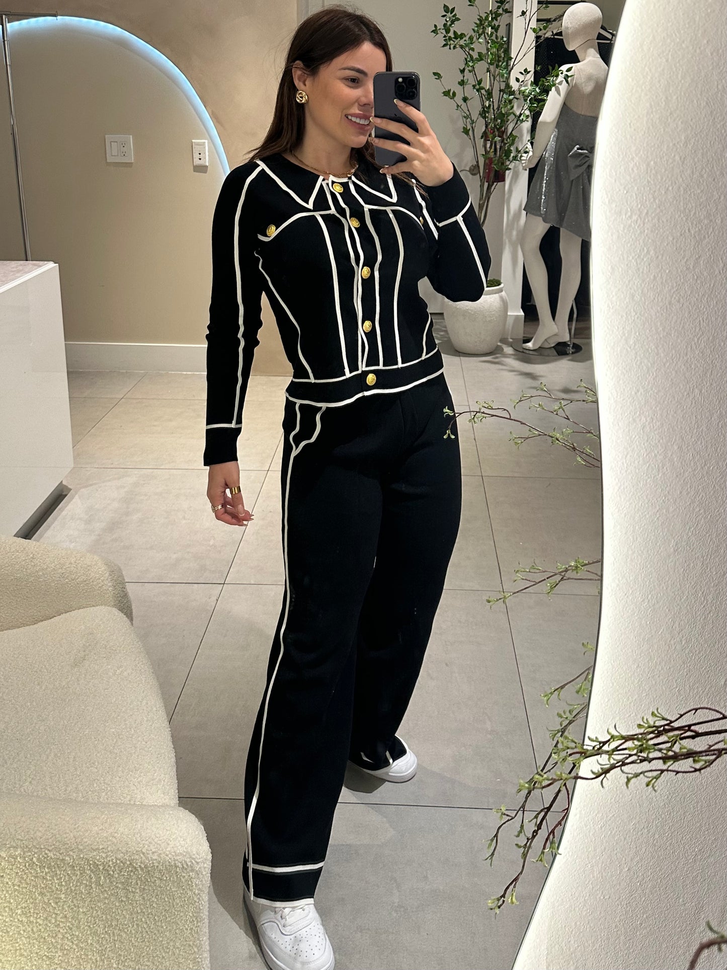 Black and White Comfy set