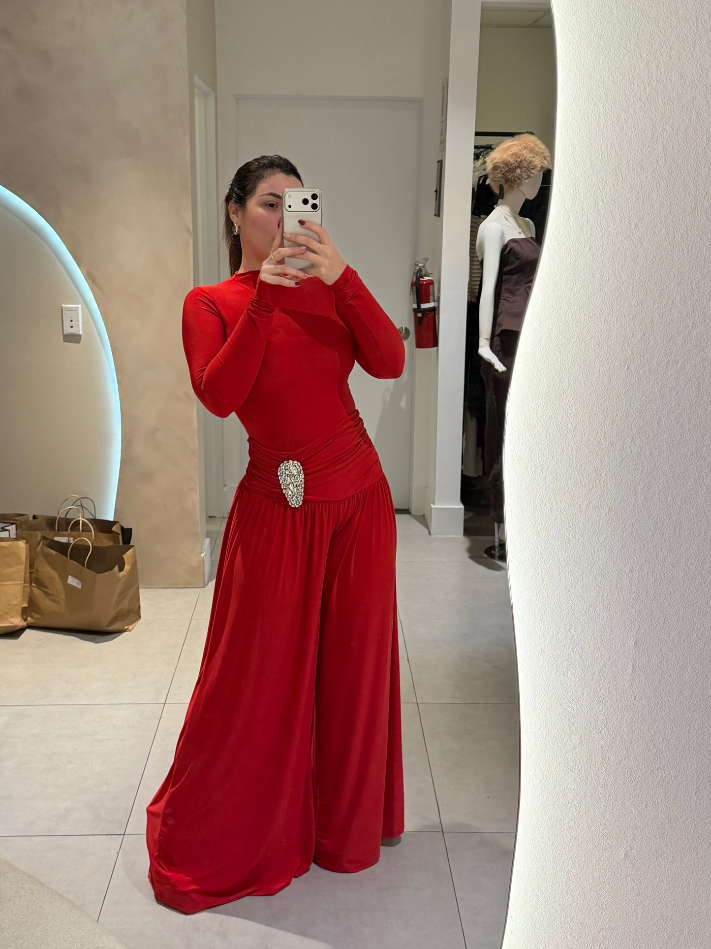 Paola red set