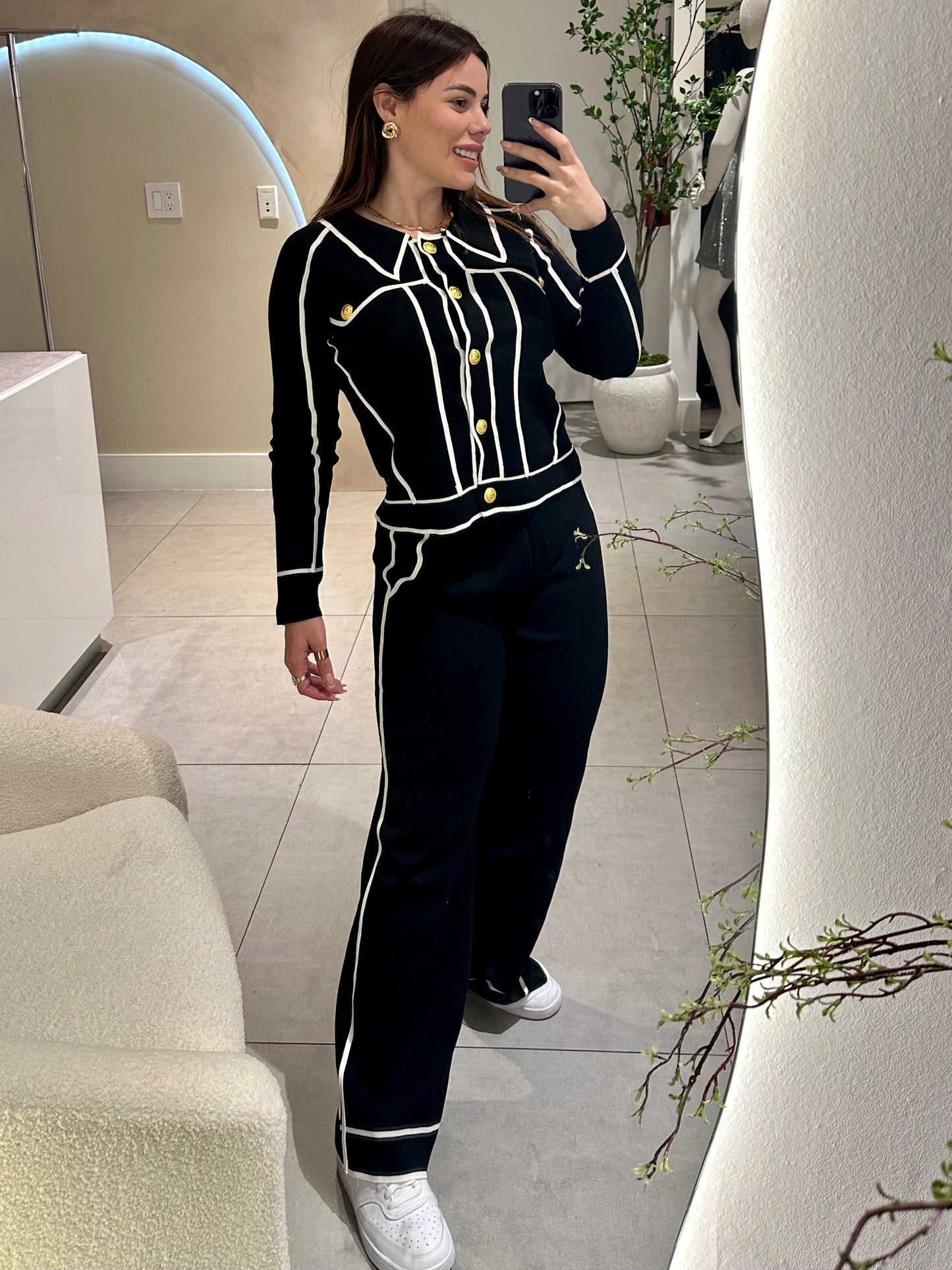 Black and White Comfy set
