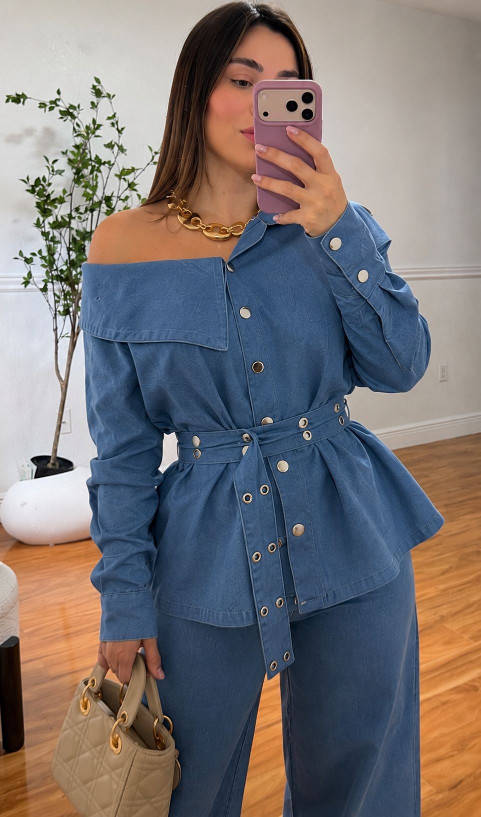Blue set