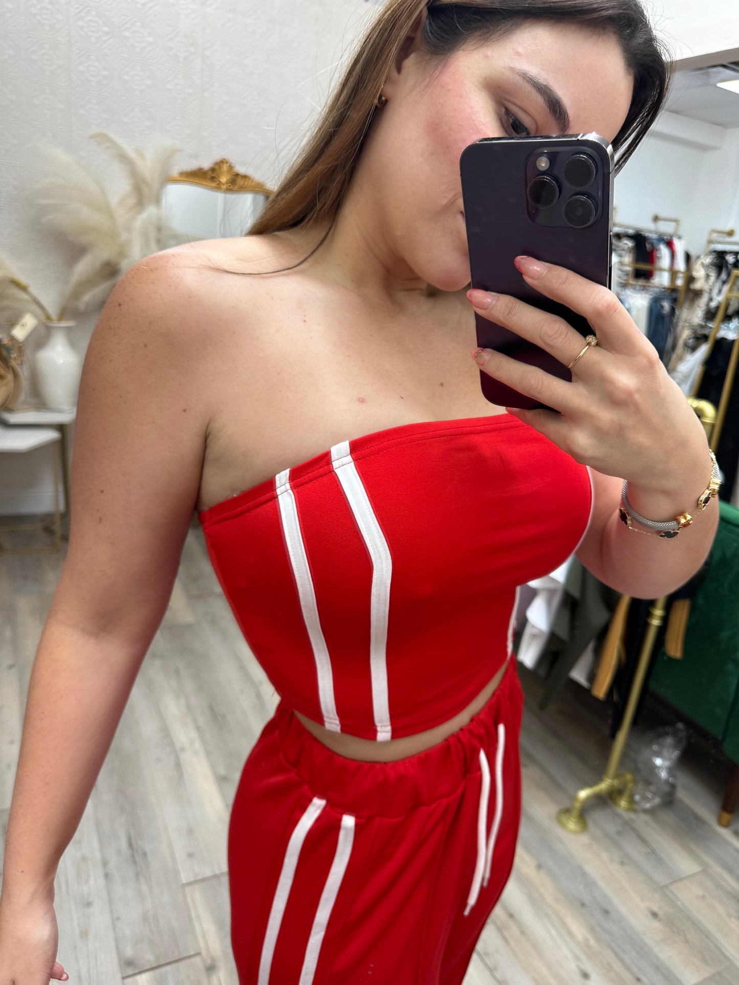 Katy Set Red!
