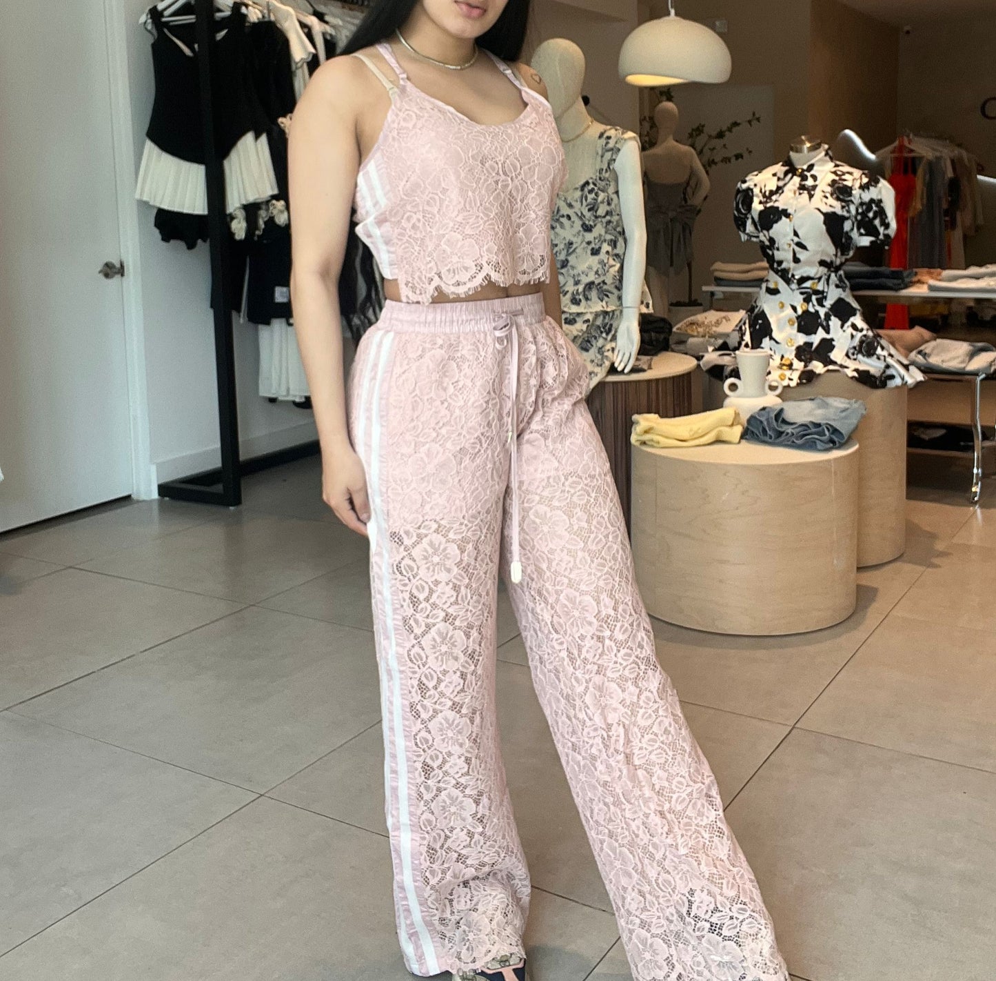 Alessia set