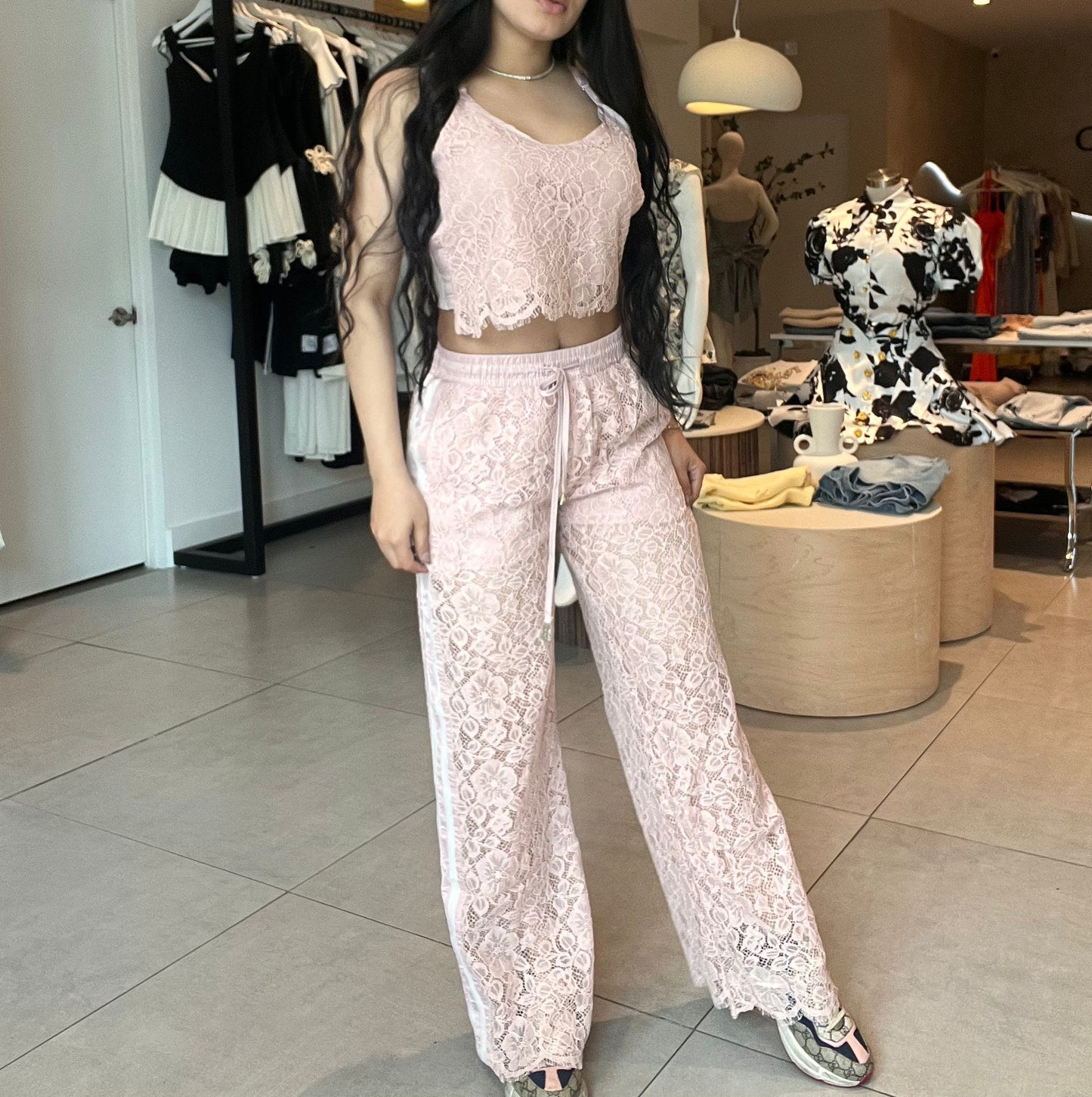 Alessia set