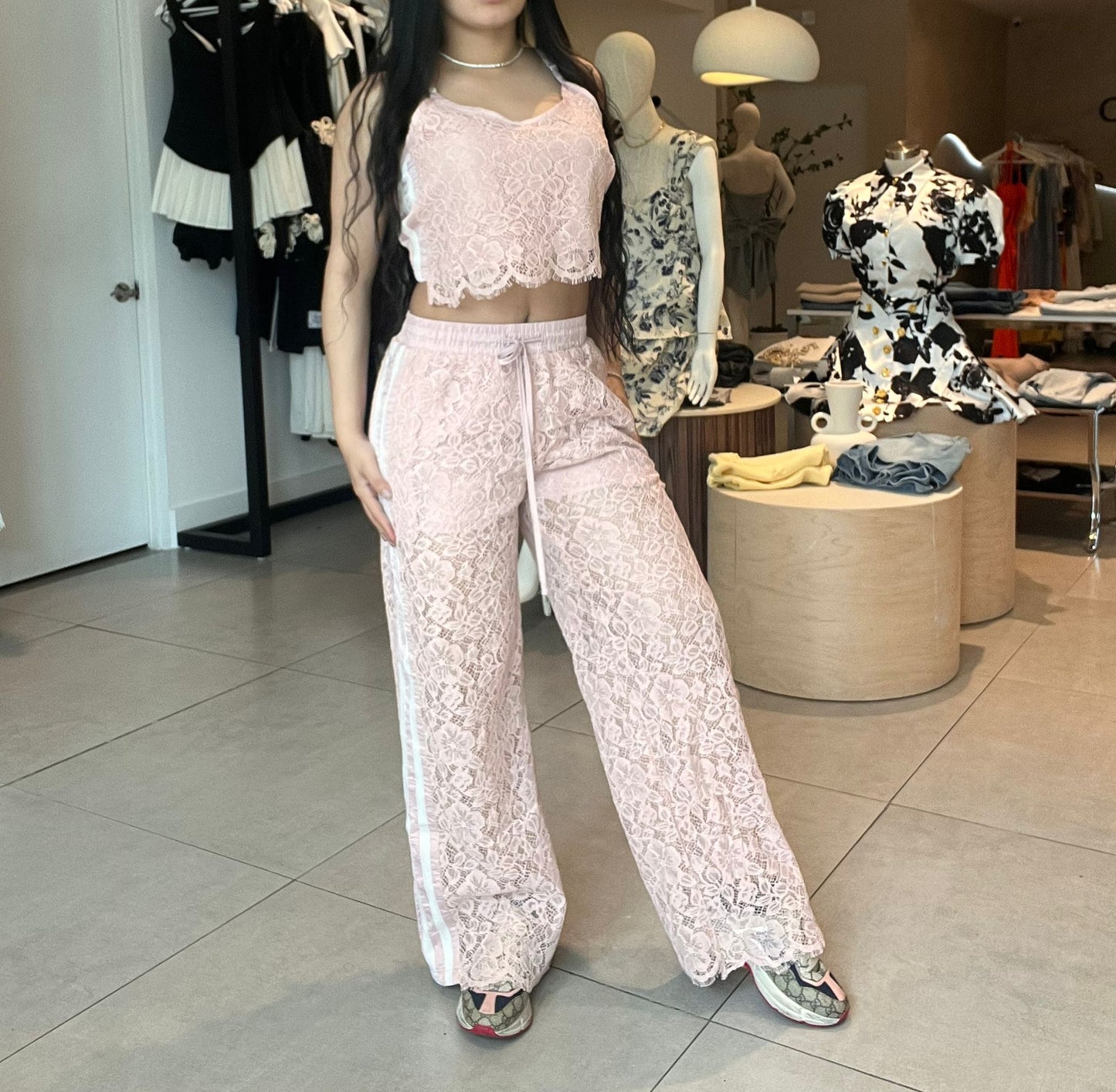 Alessia set