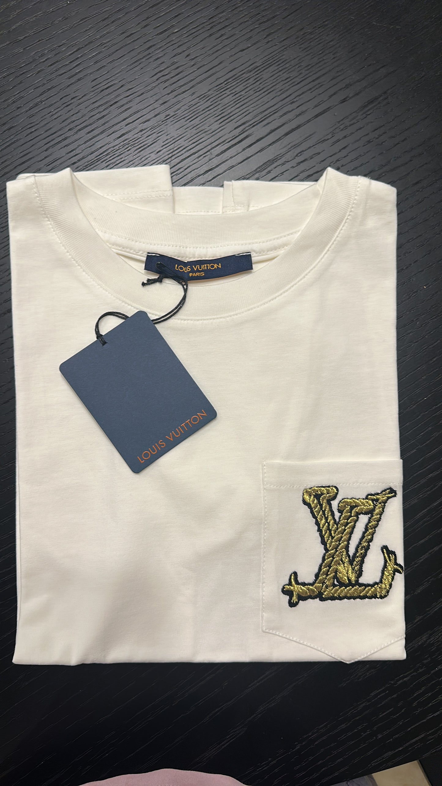 LV tshirt