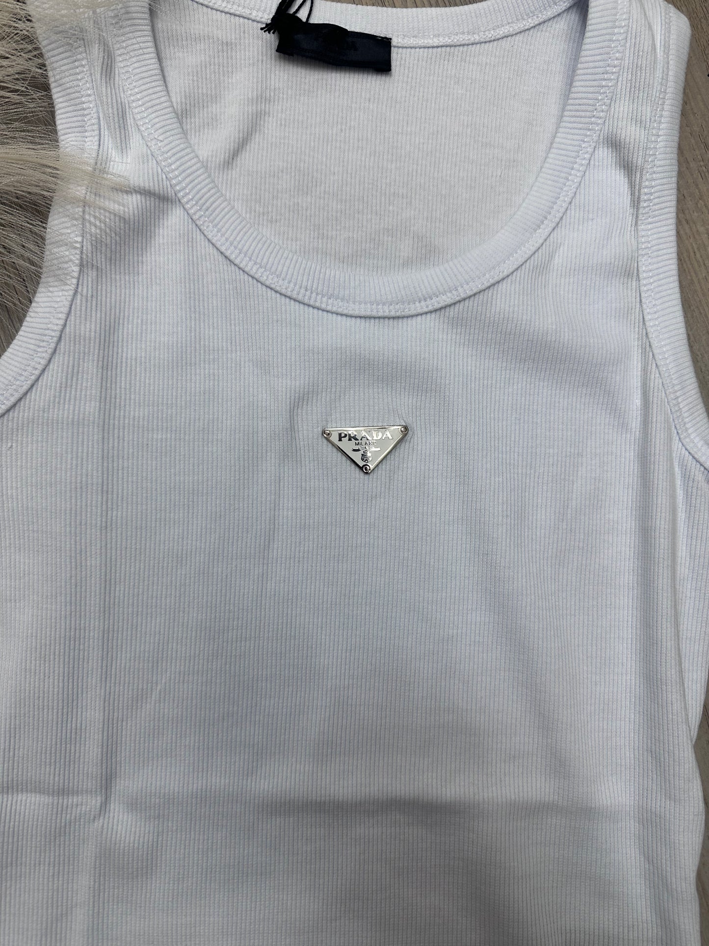 PD top blanco