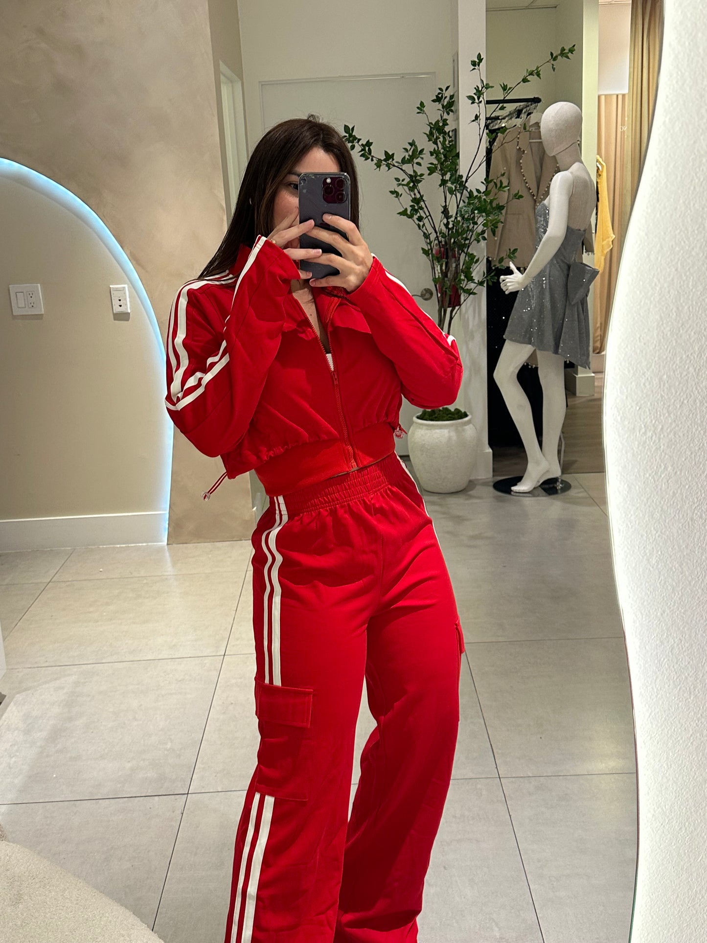 Amelia set