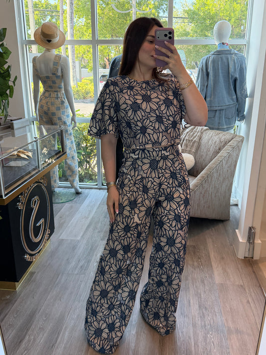 Embroidery navy set