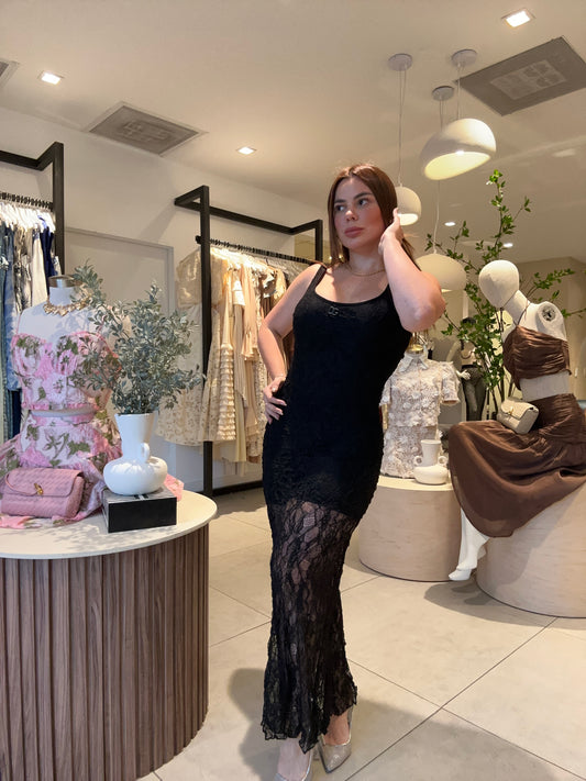 DG noir dress