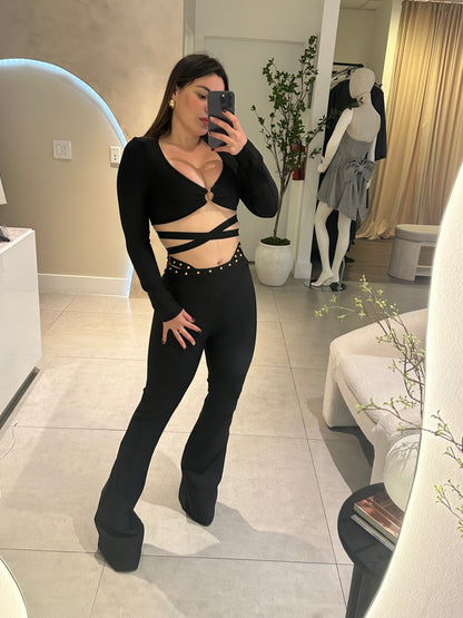 Gina Black set