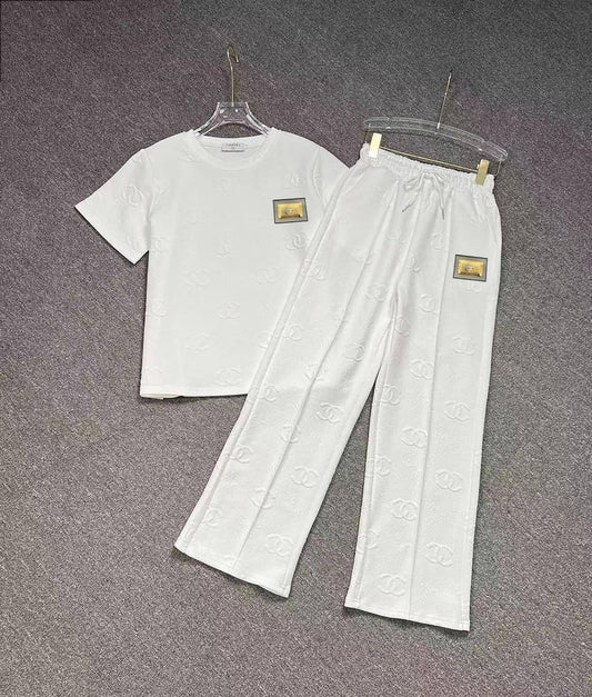 Chanel Comfy set two color