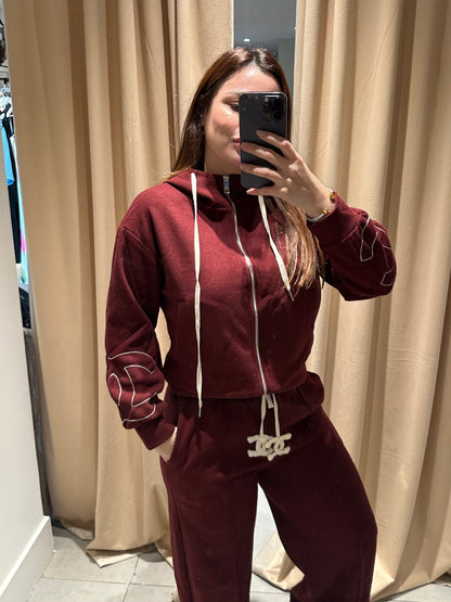 Burgundy ch set