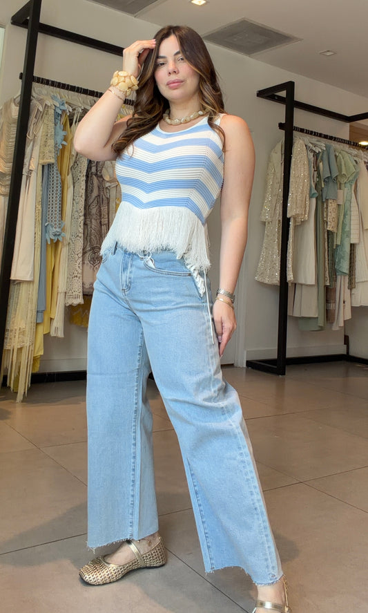 Finger blue top