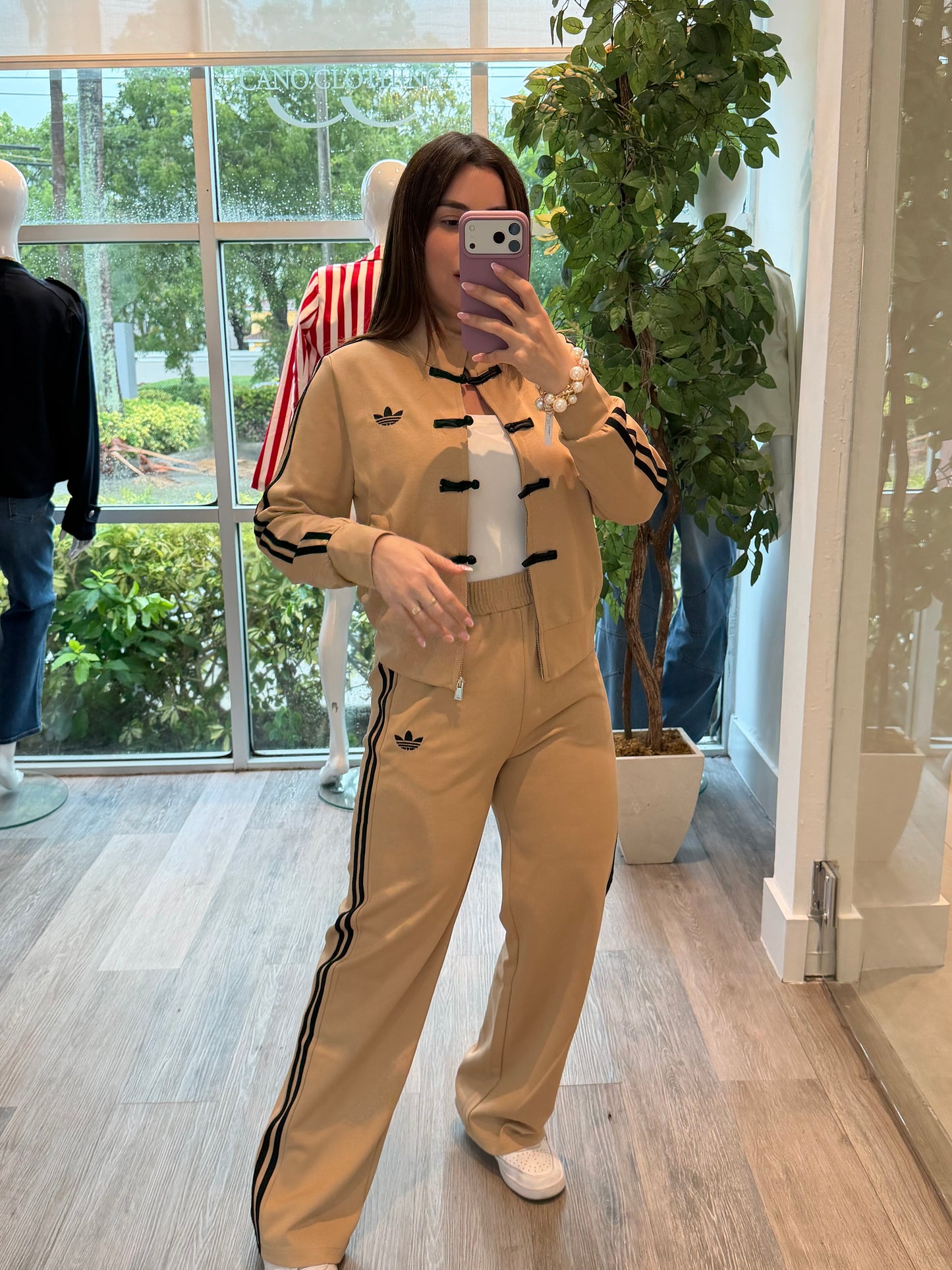 Adidas Napoleón beige