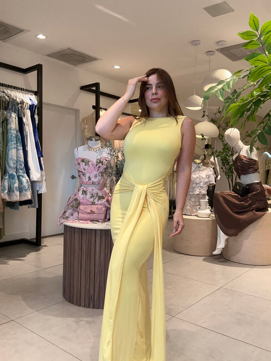 Yellow dress