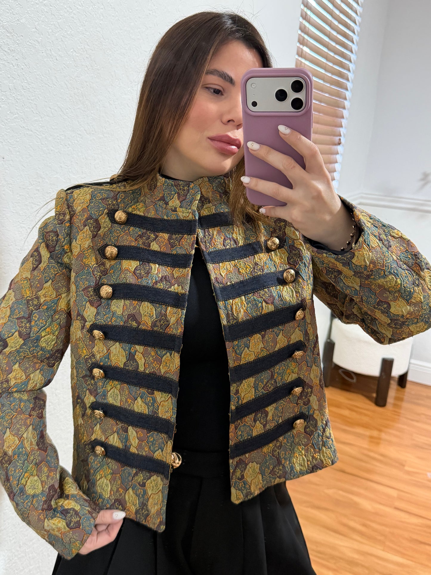 Majesty jacket