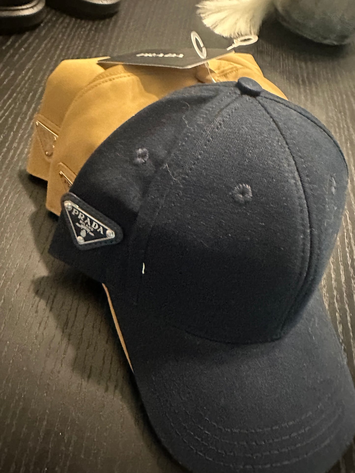 Cap Prada