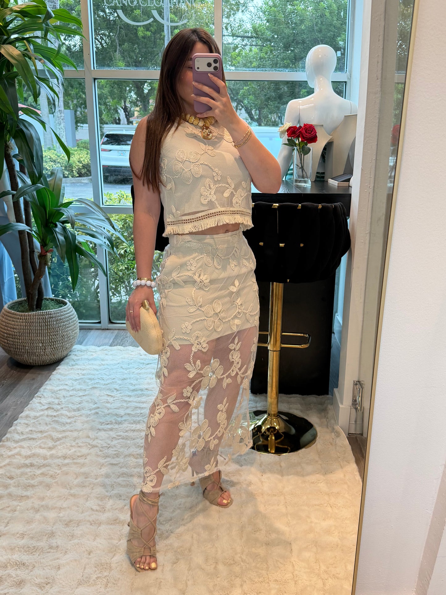 Lace embroidery set