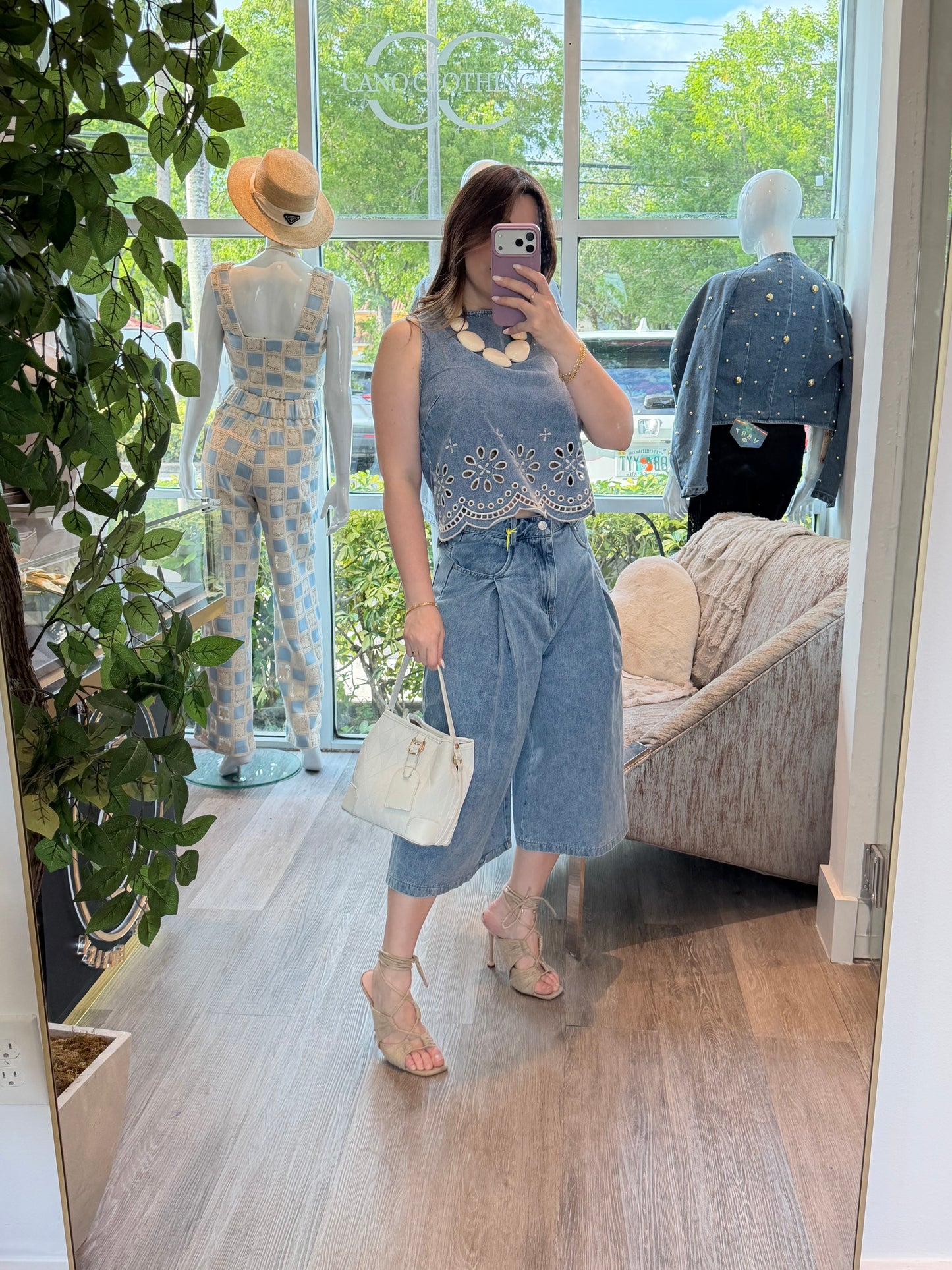Gianna set