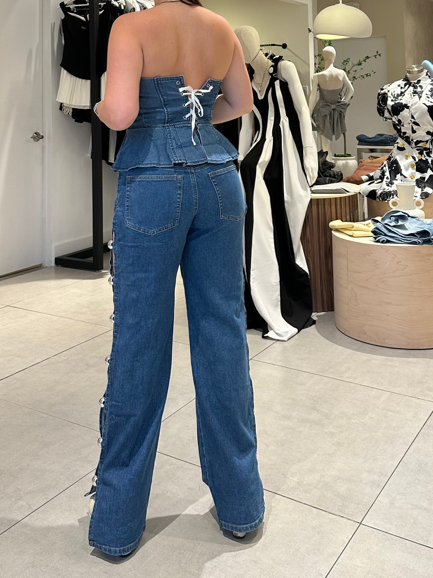 Sarah Set