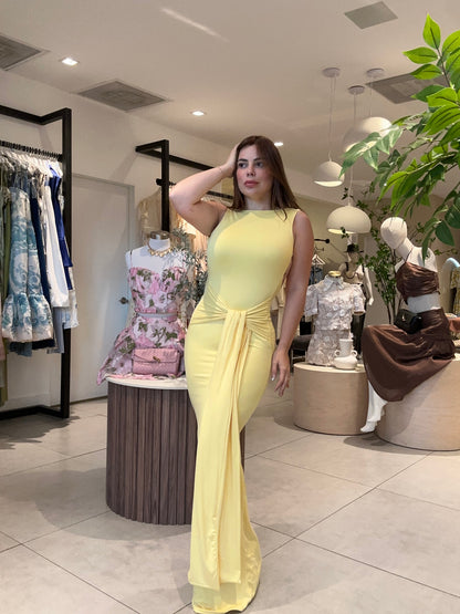 Yellow dress