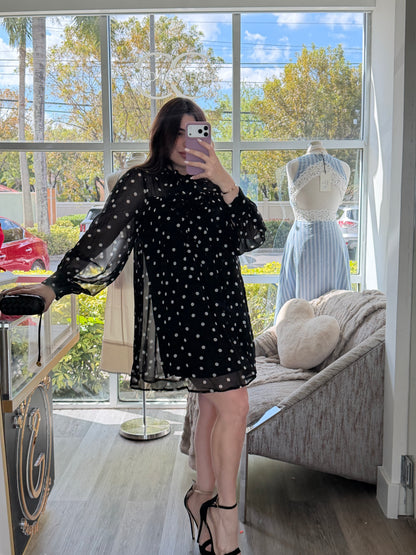 Dress polka dots