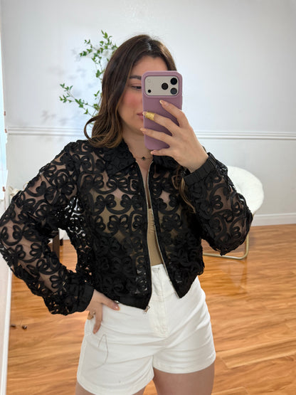 Jacket lace