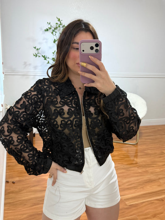 Jacket lace