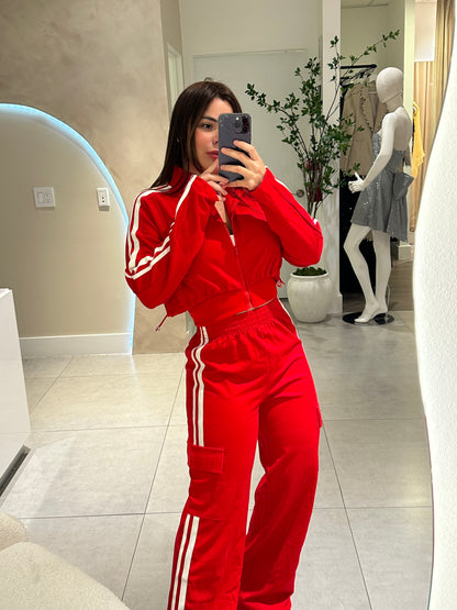 Amelia set