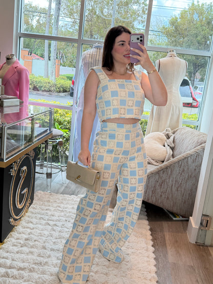 Embroidery blue set
