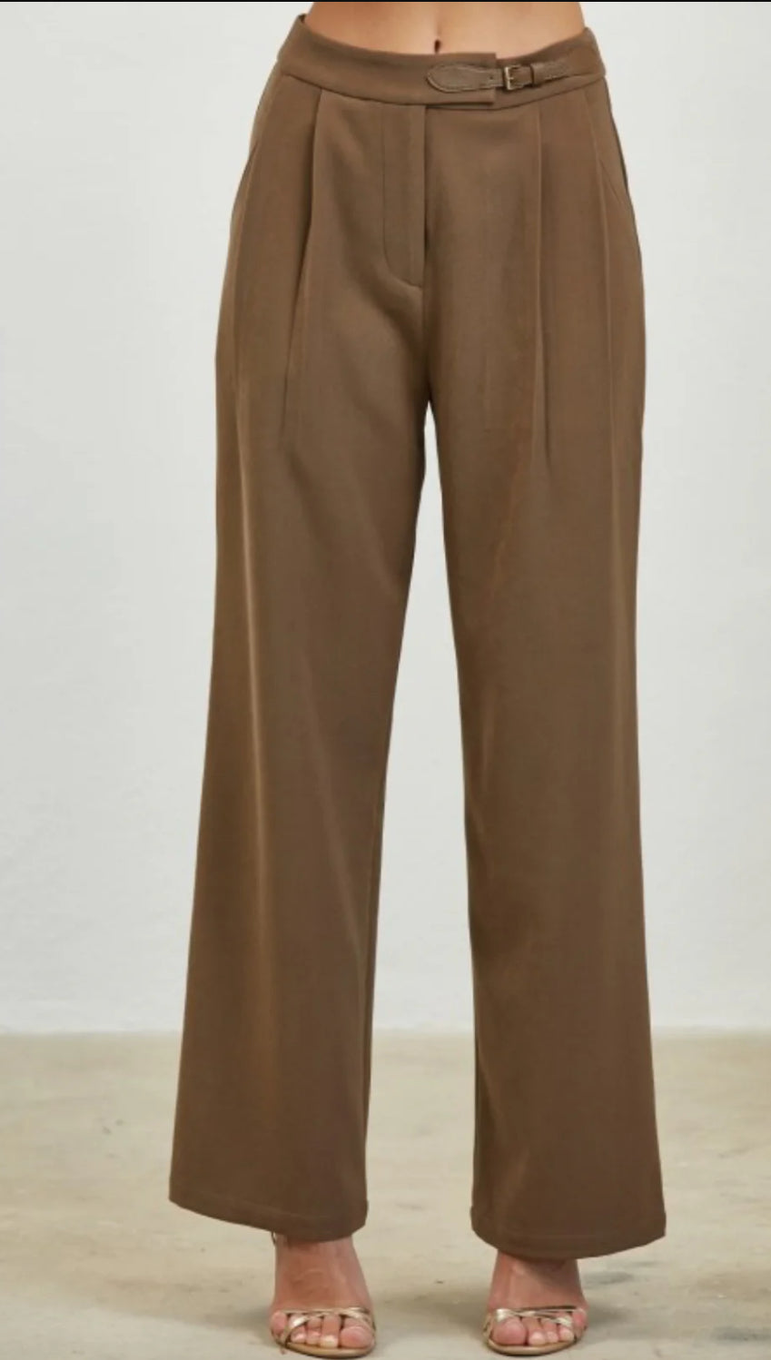 Lena Brown set