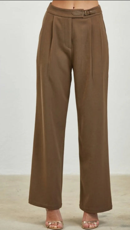 Lena Brown set