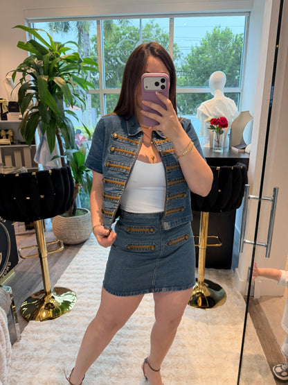 Napoleon skort set