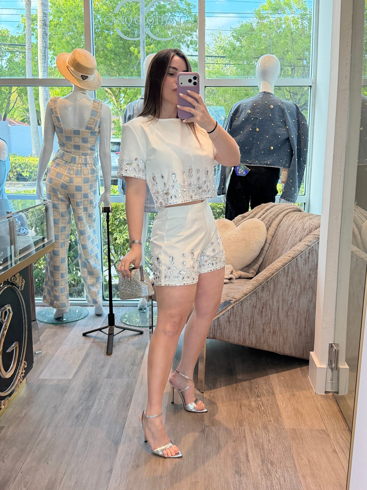 White Crystal Set